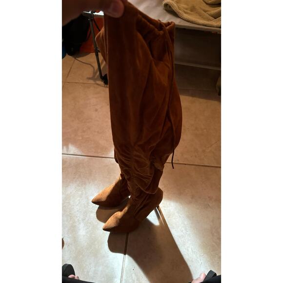 Brown Thigh High Heels, Great for Fall ! - Picture 2 of 4